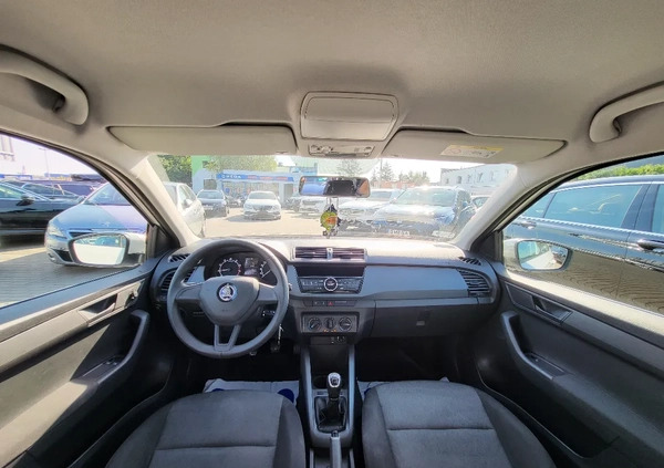Skoda Fabia cena 24900 przebieg: 271000, rok produkcji 2019 z Tykocin małe 79